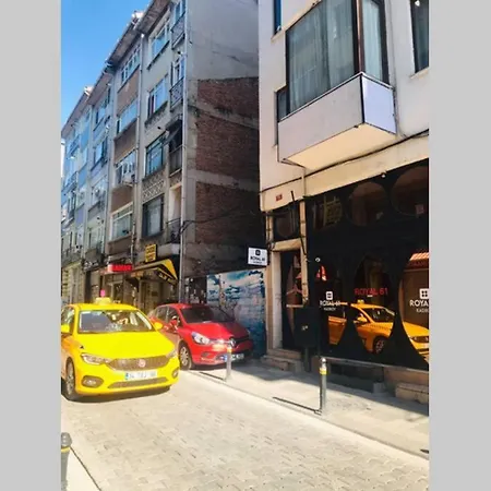 Apartment Mutfakli 1+1 Yeni Dizayn Yapilmis Muhtesem Daire Istanbul